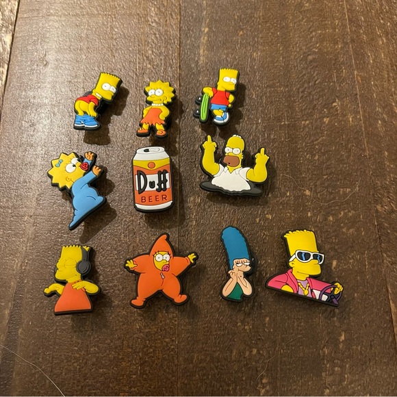 10 Piece‎ Simpsons Croc Charms Set - Picture 2 of 4